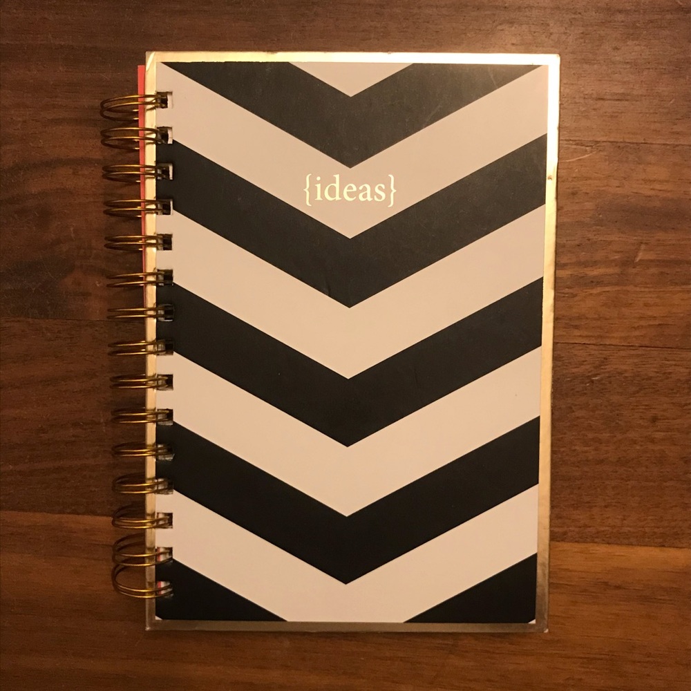 Graphique Happy Thoughts Ideas Journal